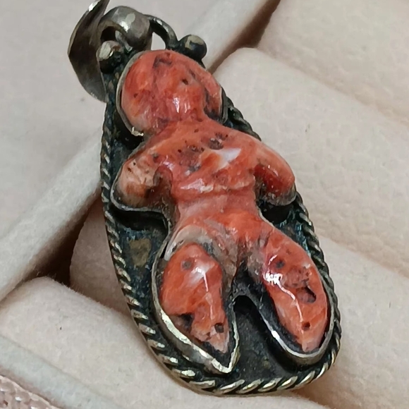 Vintage Coral .925 Sterling Silver Pendant - Picture 2 of 4